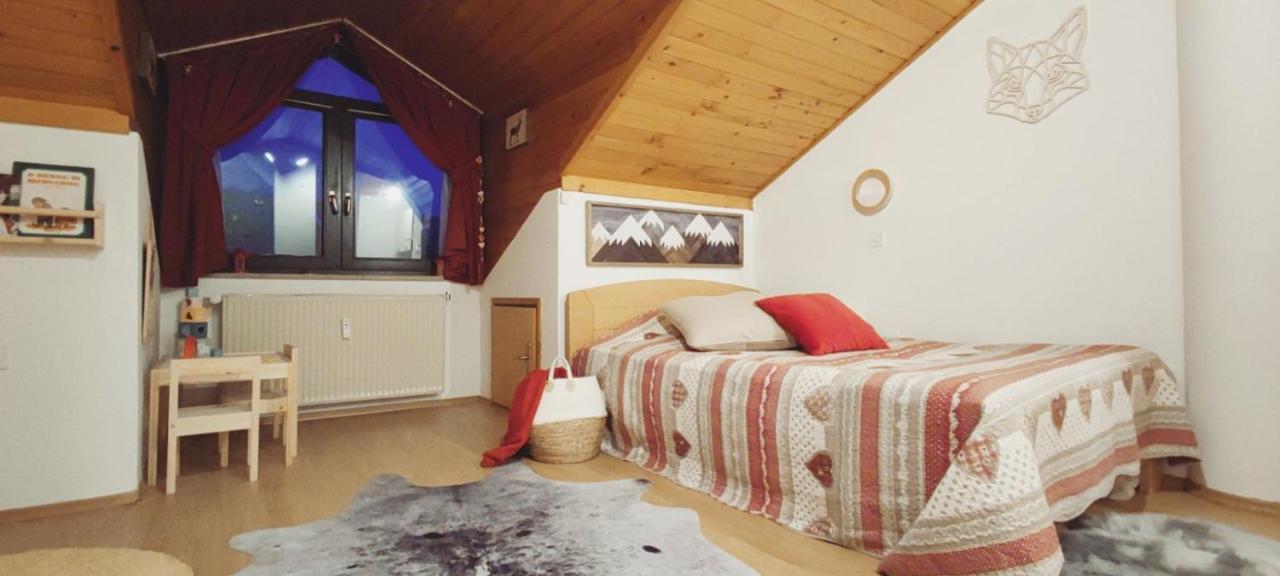Fox Family Apartment Kranjska Gora Esterno foto